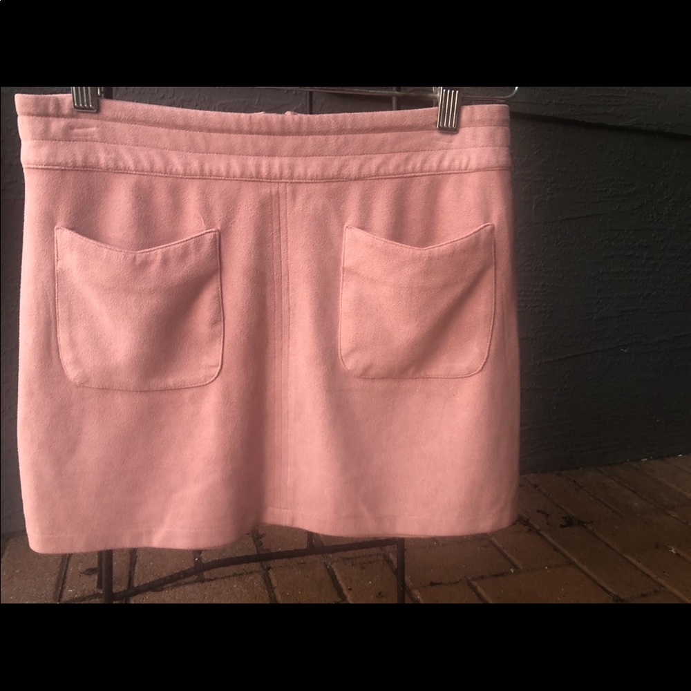 Kendall Amd Kylee skirt